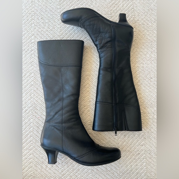 La Canadienne Black Leather Knee-High Boots 24358 sz 9M - Picture 1 of 9